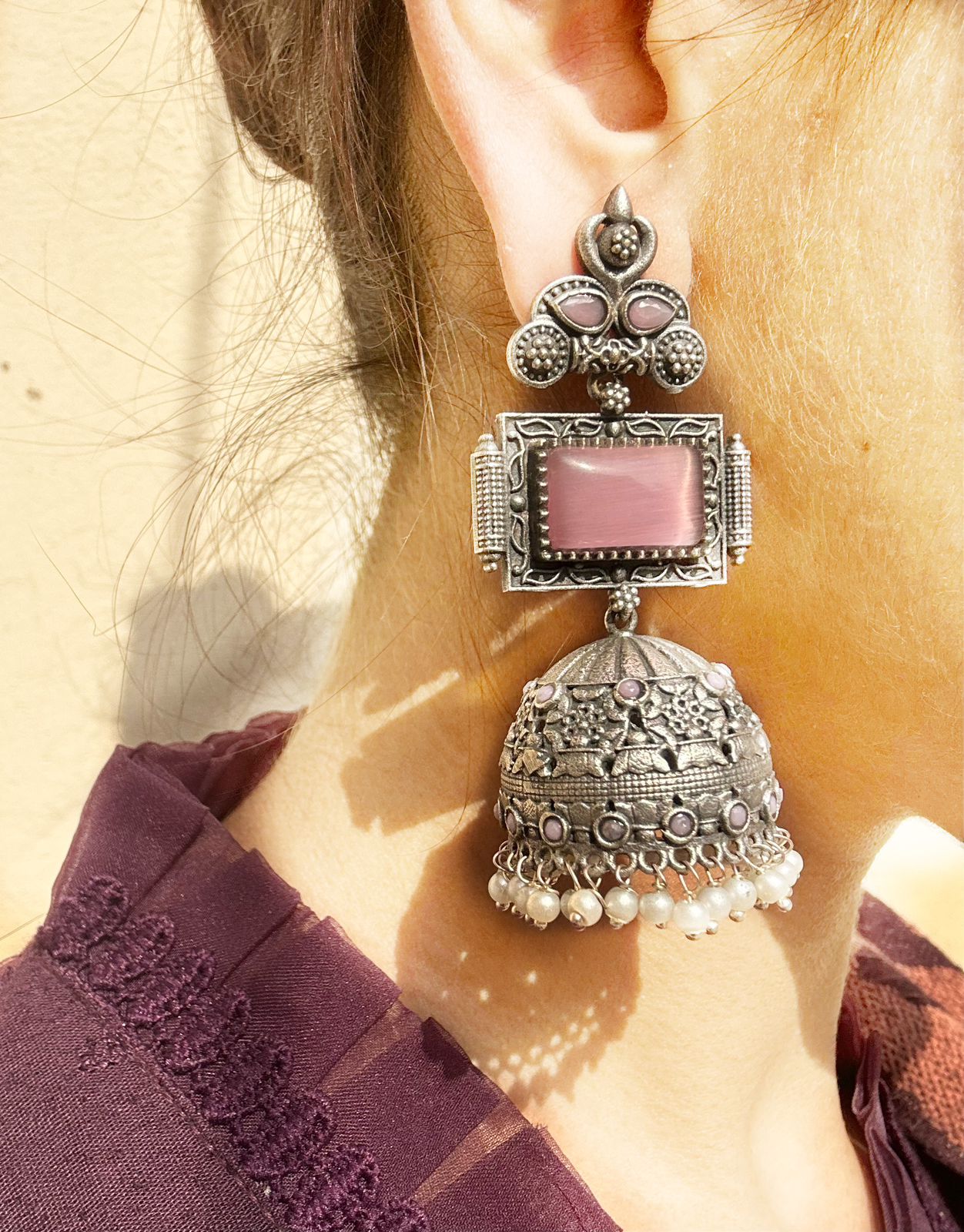 ER-32 Monalisa pink stone long german silver jhumki