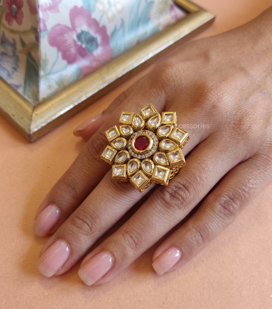 Kundan ring