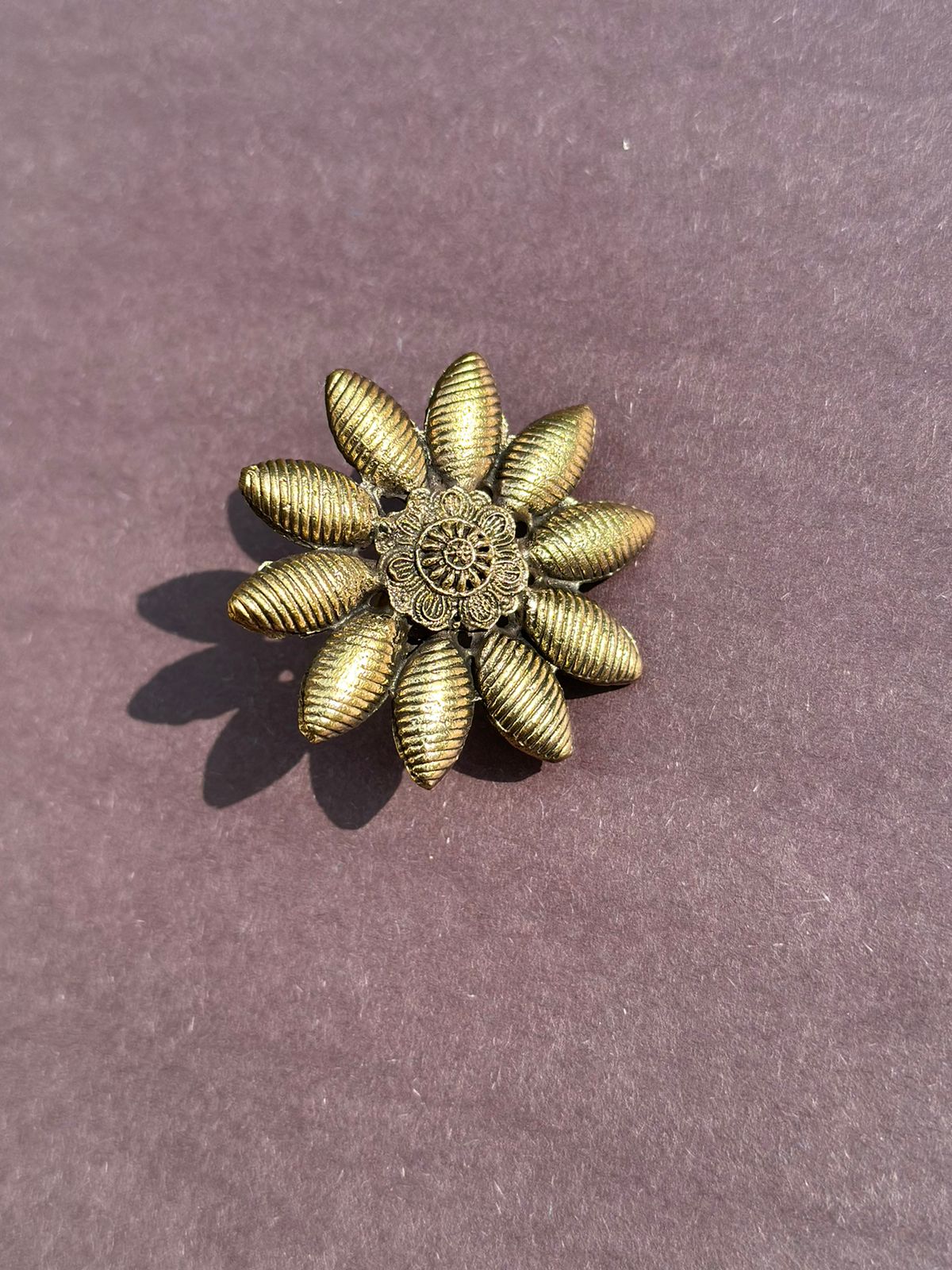 Antique gold plated adjustable size sunflower ring