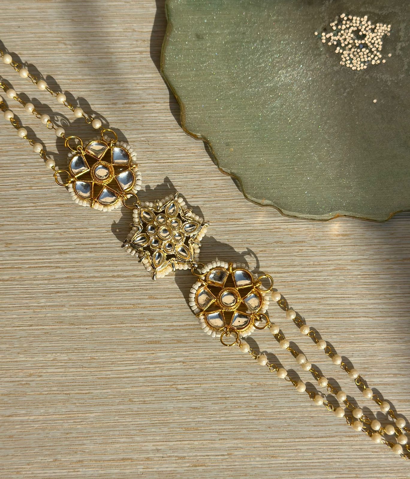 CS-38 Minimal kundan necklace