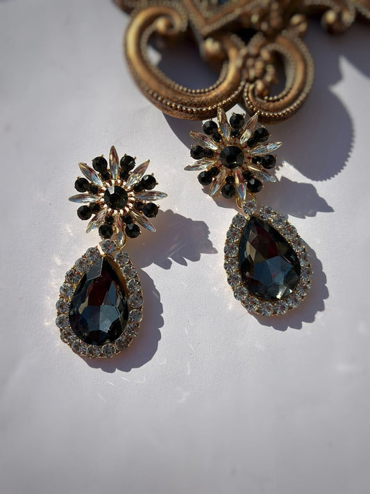 Black flower drop earrings CC-36