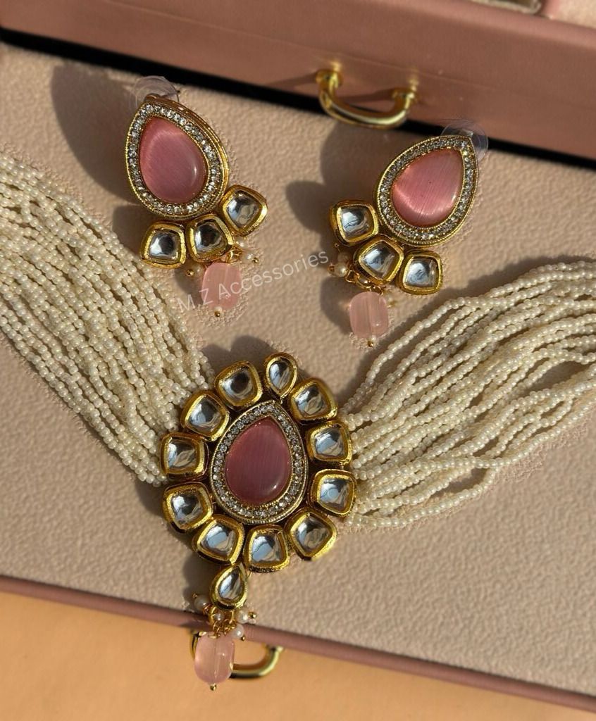 Cs-48 Monalisa stone kundan choker set