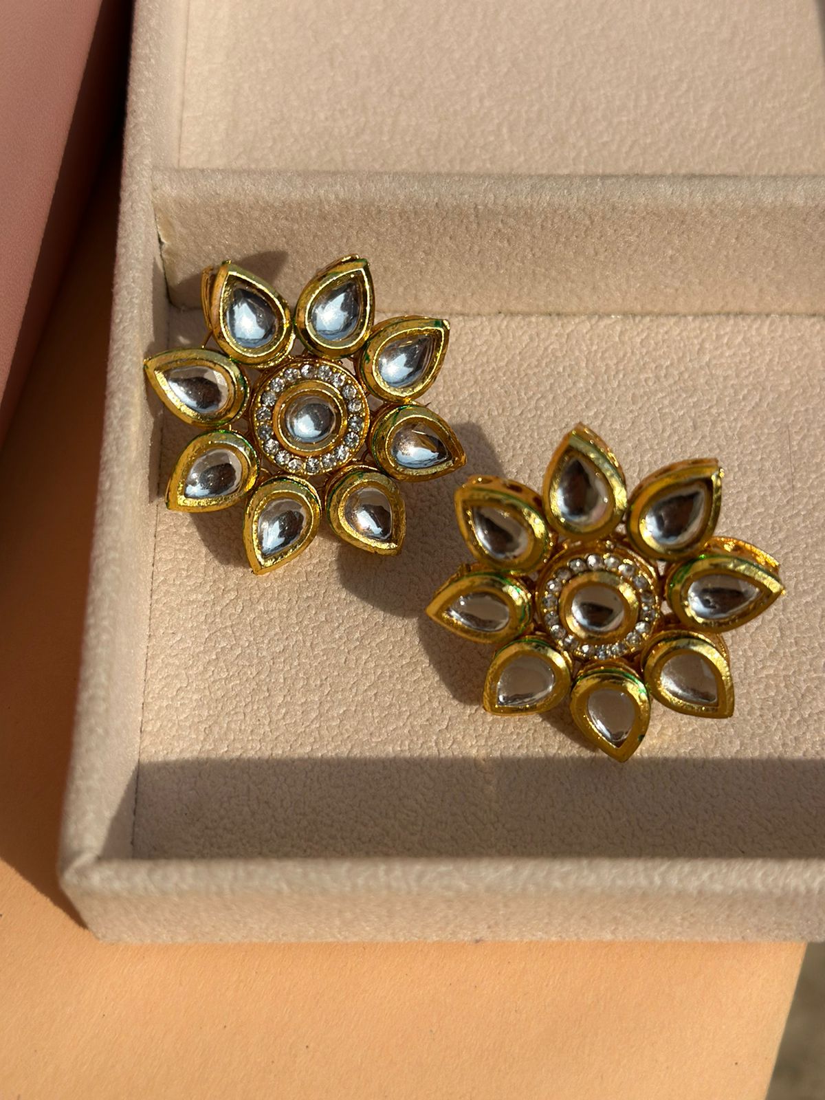 ER-34 Jaipuri kundan flower studs