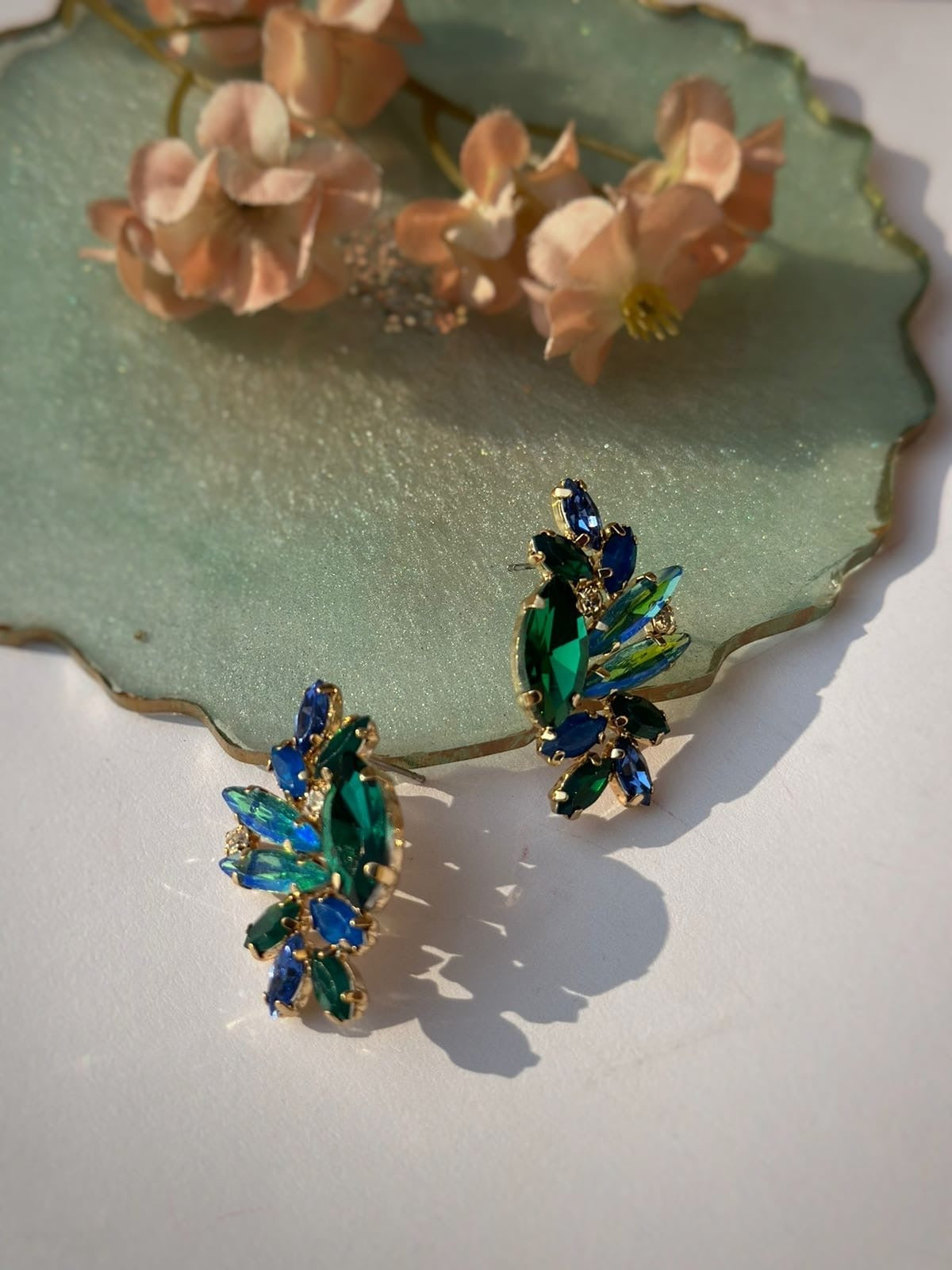 Emerald green drop earrings CC-23