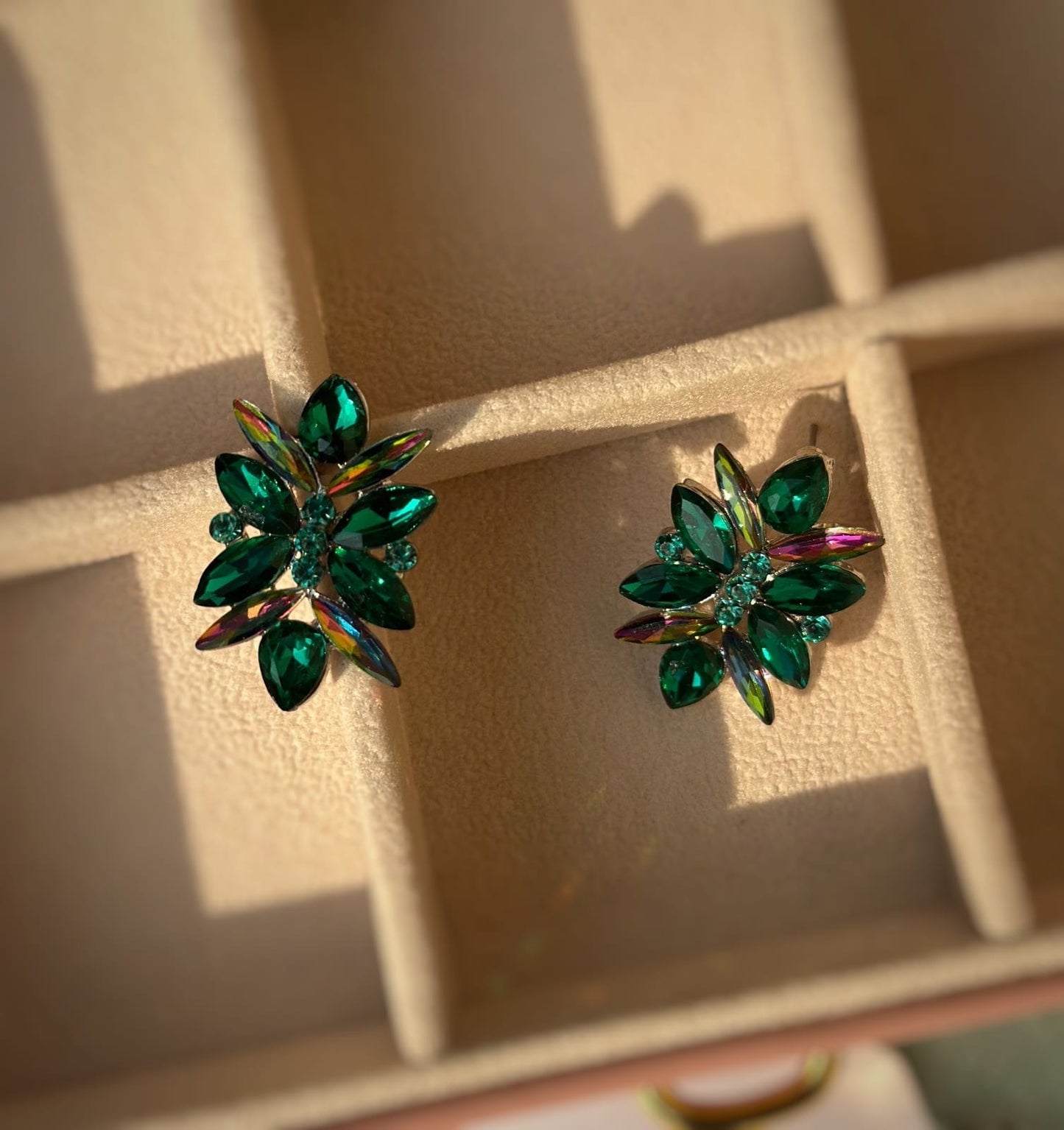 Emerald green studs CC-73