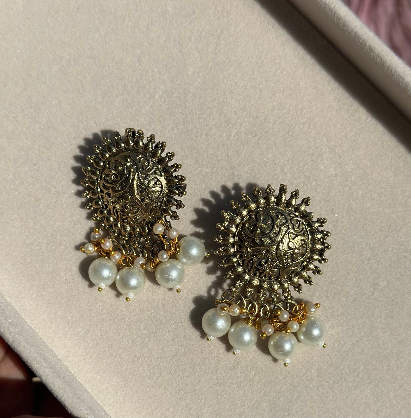 Antique gold plated earrings with pearl hangings