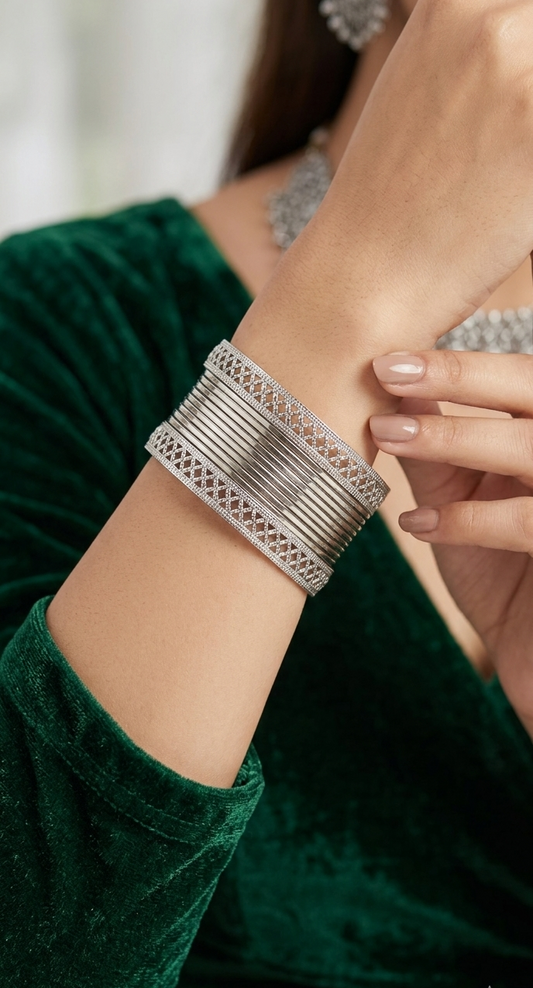 BAN-14 oxidized silver bangles set