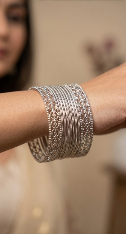 BAN-15 oxidized silver bangles set