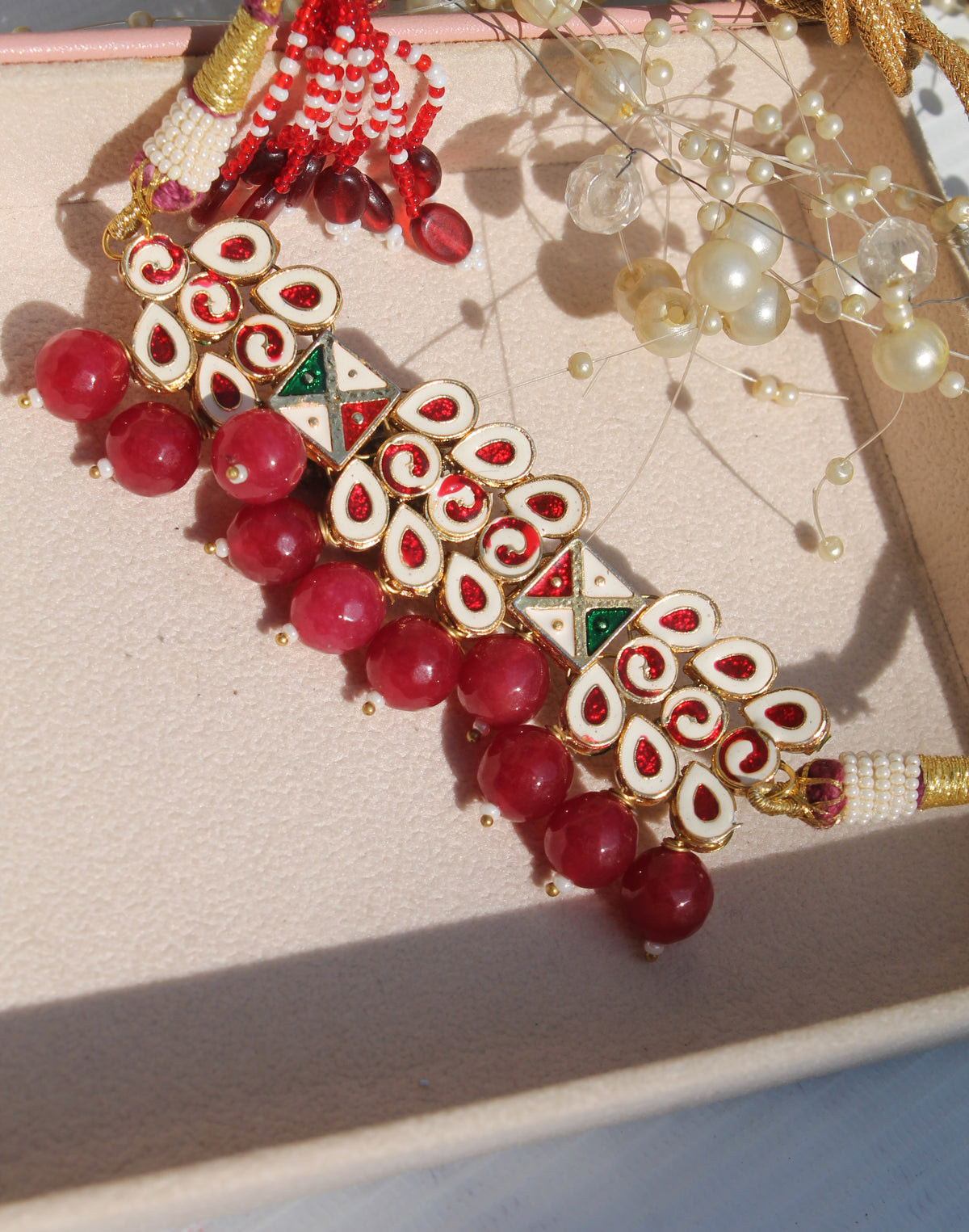 Dual sided wearable jaipuri kundan choker
