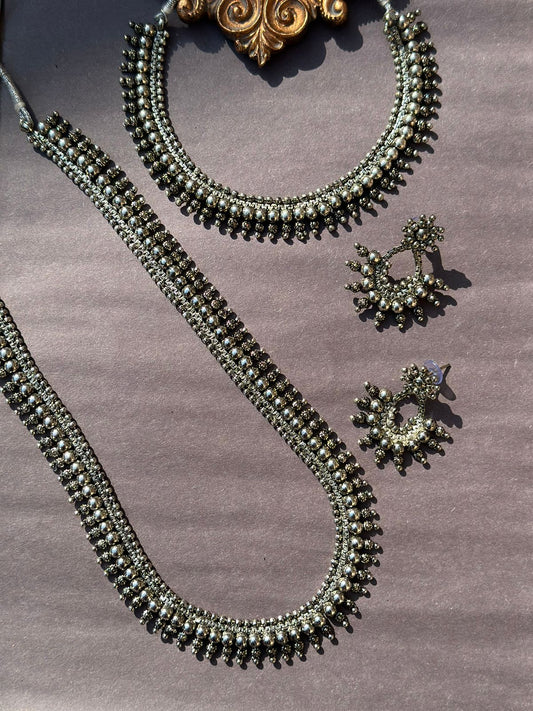 KS-13Oxidized kolhapuri silver set