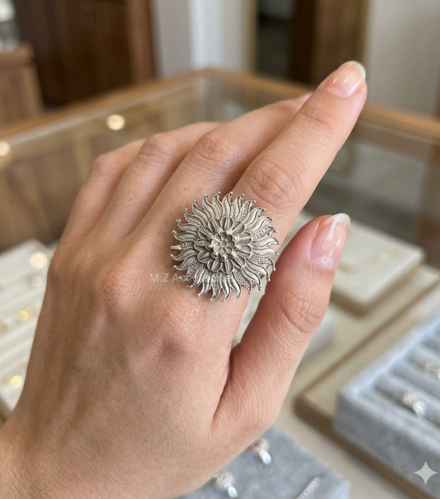 Oxidised silver flower ring
