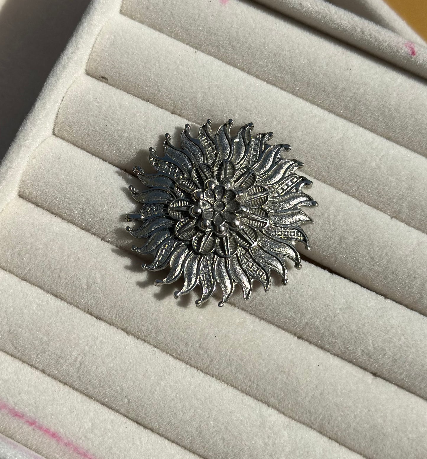 Oxidised silver flower ring