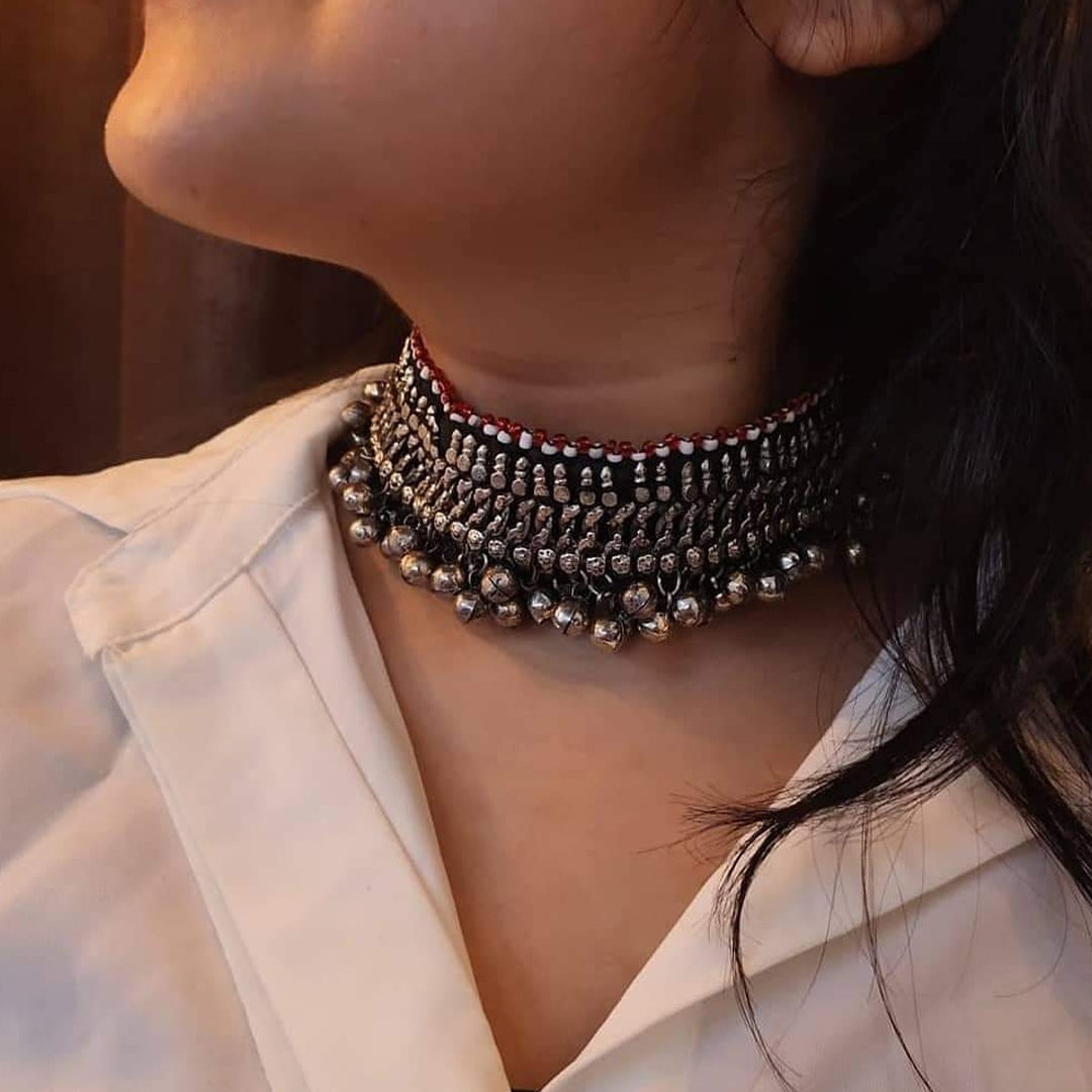 Ethnic afghan gungroo choker