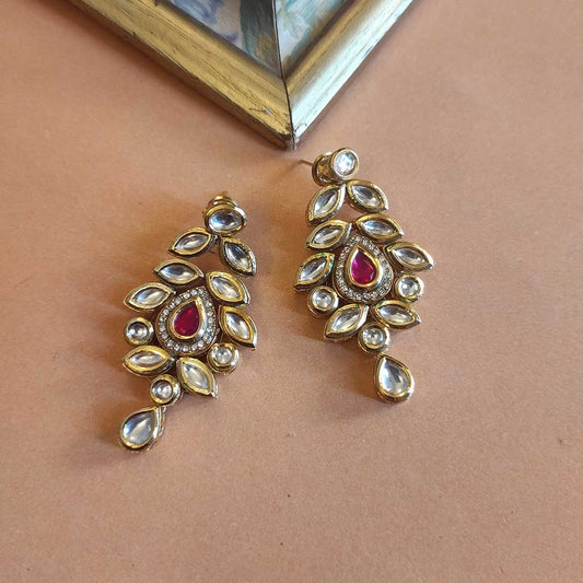 Kundan drop earrings