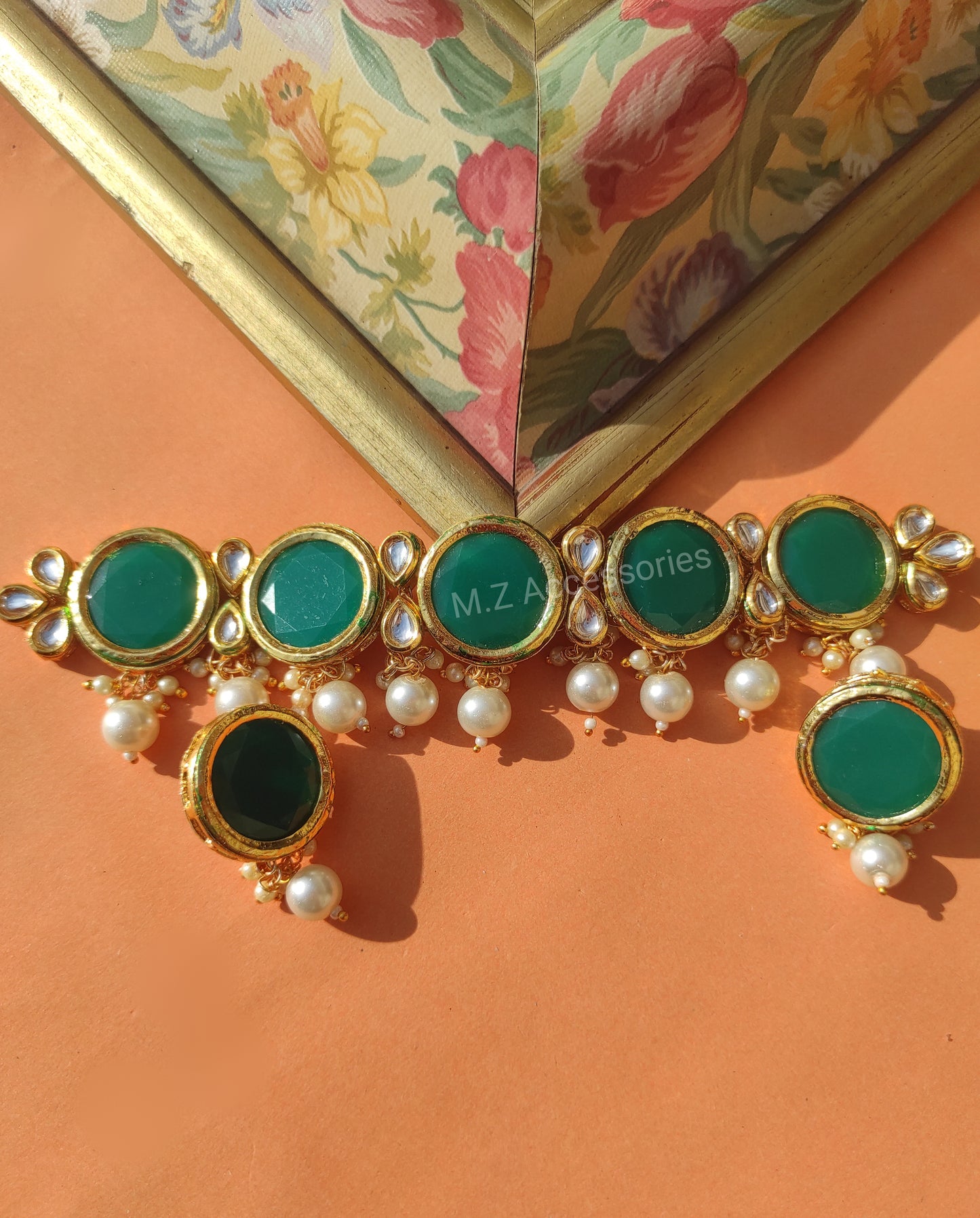 dual side wearable kundan set with back side meenakari