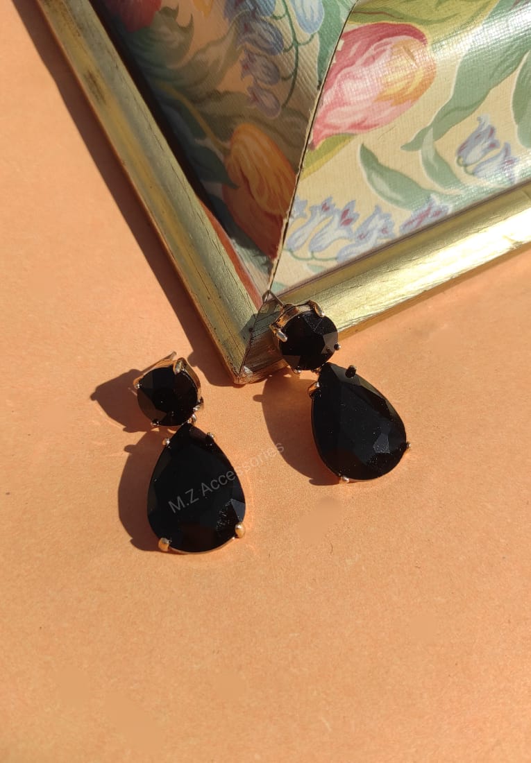 Black crystal stone earrings CC-81