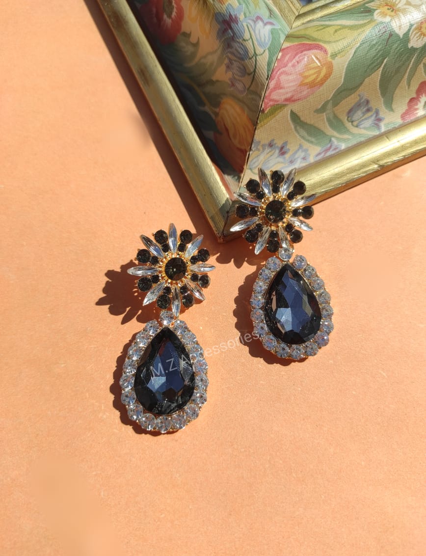 Black flower drop earrings CC-36